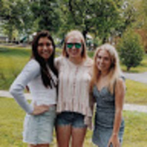 Meet your Posher, Maggie